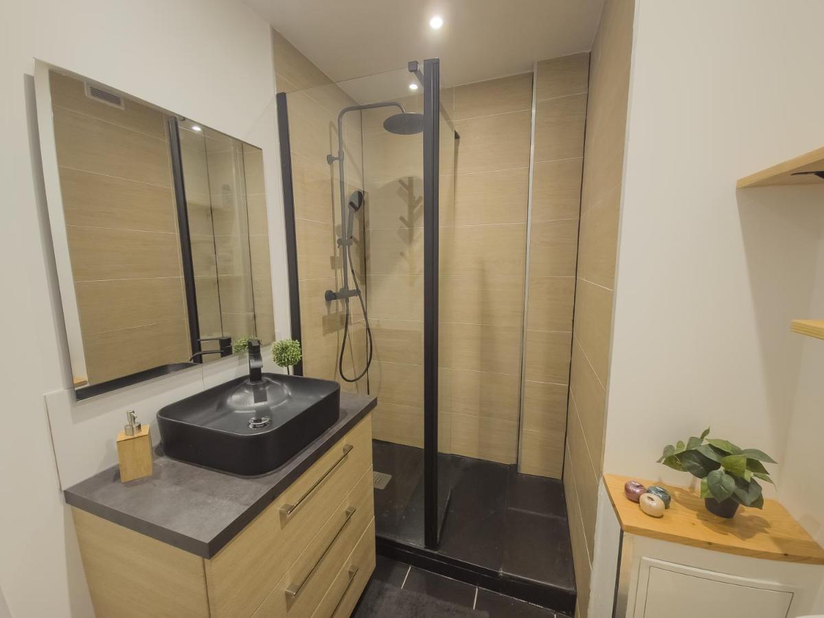 Le Bourget, Grand Appartement Proche Du Centre Гренобль Экстерьер фото